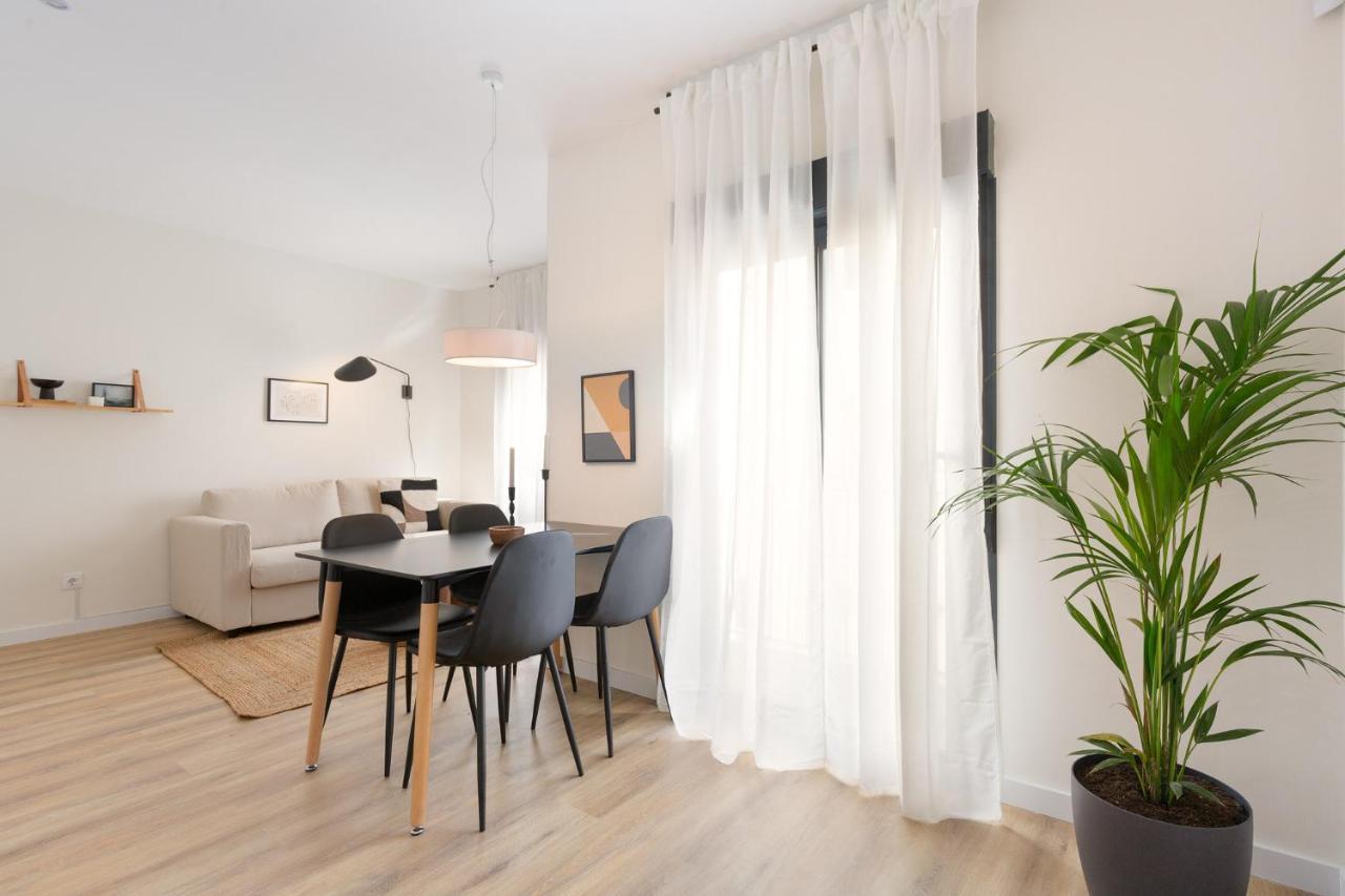 Urban Chill Apartments By Olala Homes Οσπιταλέτ ντε Λιοβρεγάτ Εξωτερικό φωτογραφία