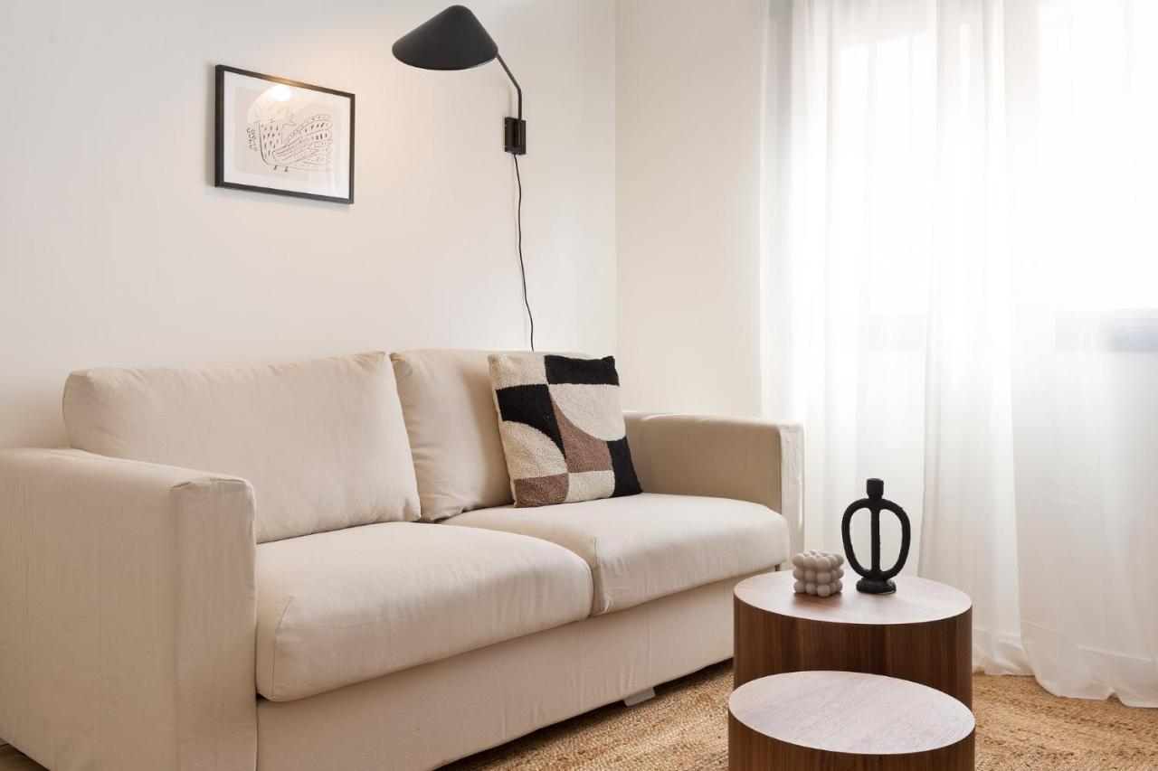 Urban Chill Apartments By Olala Homes Οσπιταλέτ ντε Λιοβρεγάτ Εξωτερικό φωτογραφία